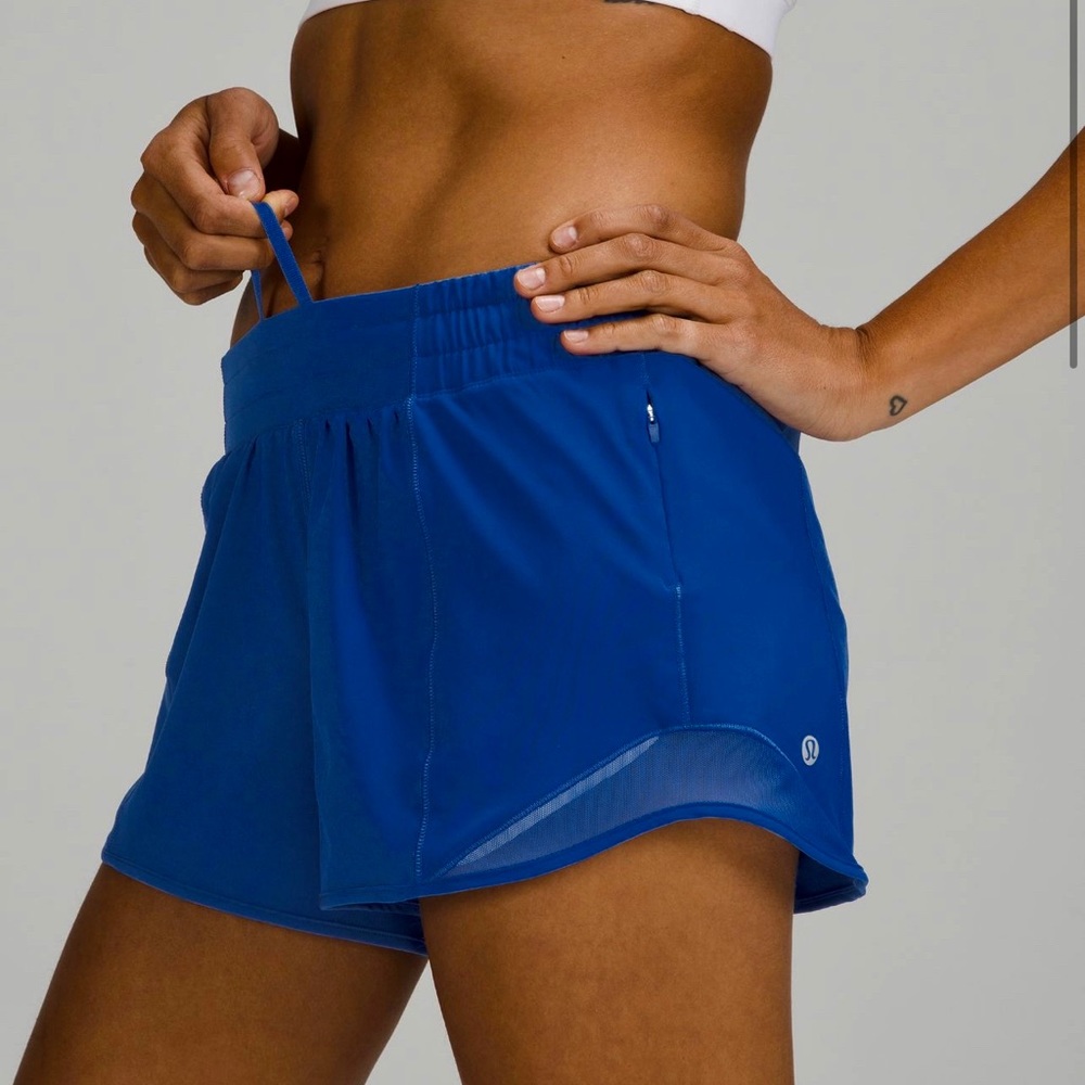 Lululemon Symphony Blue Hotty Hot Low-Rise Lined Short 4” Inch
